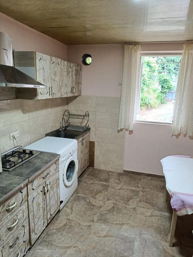Bata Apartment Sarpi Zewnętrze zdjęcie